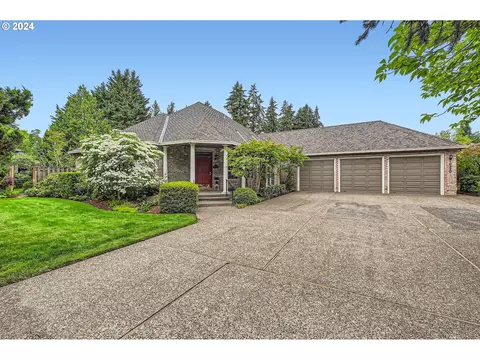 10320 SW Meier Dr, Tualatin, OR 97062