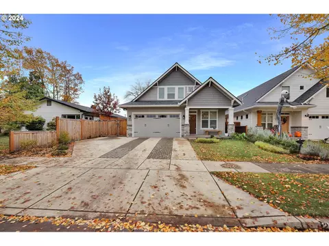 2720 Taito St, Eugene, OR 97404
