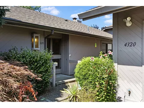 4320 NE 125th Pl, Portland, OR 97230