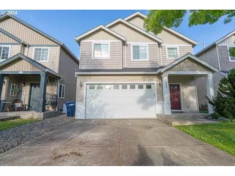 889 Morning Glory Dr, Independence, OR 97351