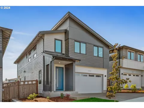 12319 SE Falling Rain Way, Happy Valley, OR 97086
