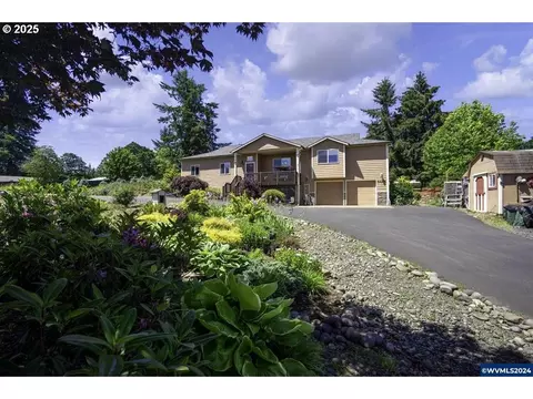 5465 Sams Pl, Turner, OR 97392