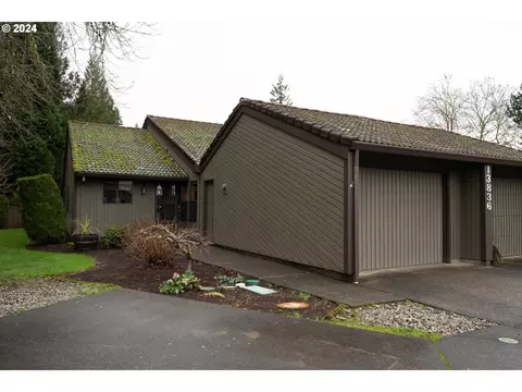 13836 NW 10th Ct #D, Vancouver, WA 98685