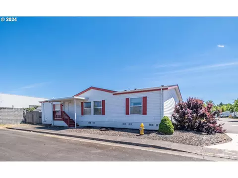 200 Market St #201, Lebanon, OR 97355