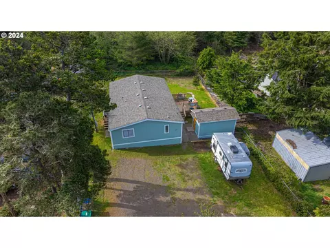 70 Terry Ct, Gleneden Beach, OR 97388