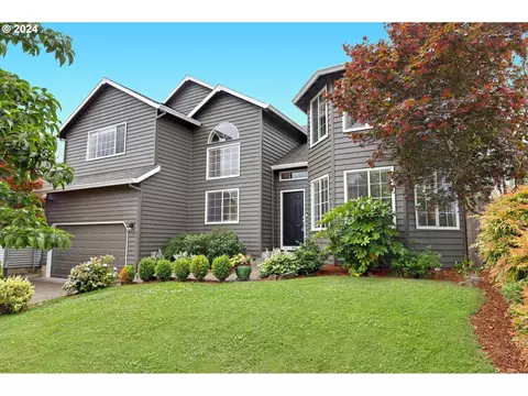 12890 SW Village Park Ln, Tigard, OR 97223