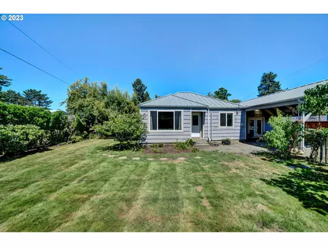 2129 Willamina Ave, Forest Grove, OR 97116