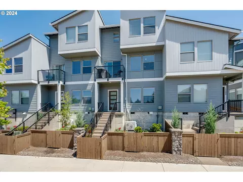 12588 SE 172nd Ave, Happy Valley, OR 97086