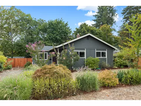 5028 NE 86th Ave, Portland, OR 97220