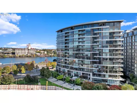 949 NW Overton St #1006, Portland, OR 97209
