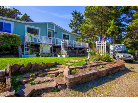 88544 4th Ave, Florence, OR 97439