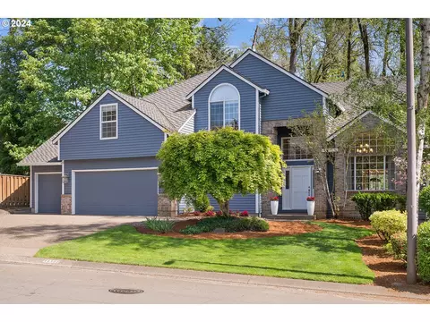 14322 Edenberry Dr, Lake Oswego, OR 97035