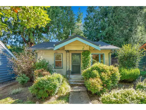 6122 NE 29th Ave, Portland, OR 97211
