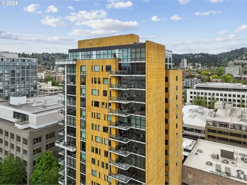 311 NW 12th Ave #1301, Portland, OR 97209