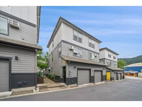 6723 N Salem Ave, Portland, OR 97203