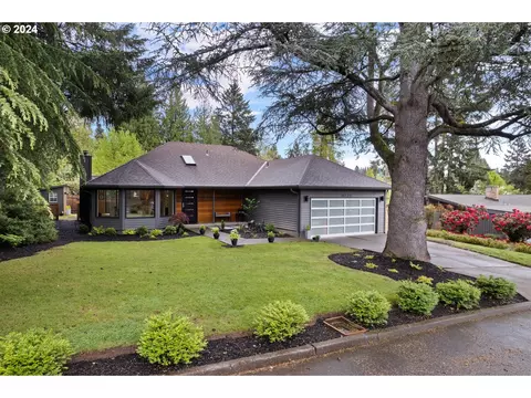 4522 SW 53rd Ave, Portland, OR 97221