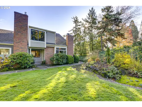 1803 Boca Ratan Dr, Lake Oswego, OR 97034