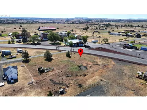 D St, Shaniko, OR 97057