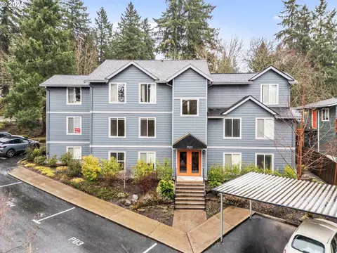 7925 SW 40th Ave #C, Portland, OR 97219