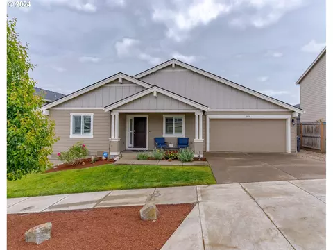 2828 Witch Hazel Ln NW, Salem, OR 97304