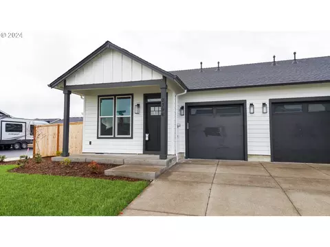 2396 W 9th Ave, Junction City, OR 97448