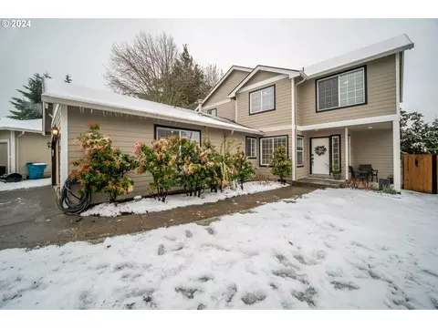3710 NW 128th Cir, Vancouver, WA 98685