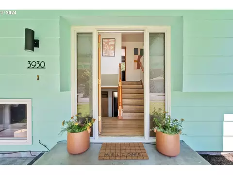 3930 SE 151st Ave, Portland, OR 97236
