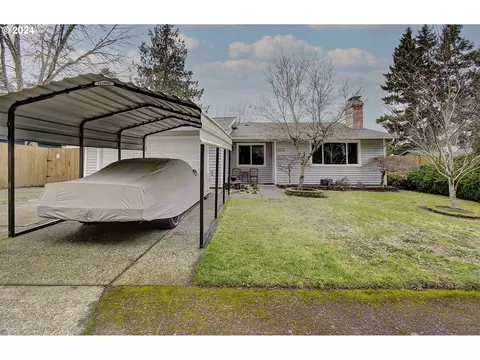 1667 SW Heiney Rd, Gresham, OR 97080