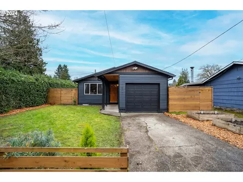 9804 N Hudson St, Portland, OR 97203