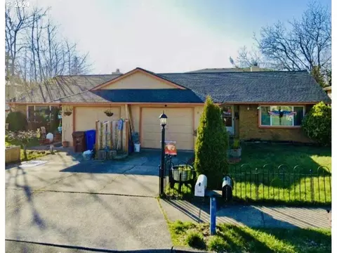 835 NE Scott Ct, Gresham, OR 97030