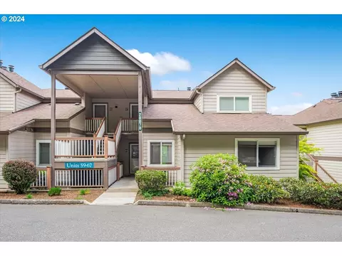 20070 Larkspur Ln #64, West Linn, OR 97068