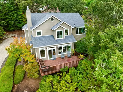131 W 52nd Ave, Eugene, OR 97405