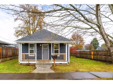 1017 11th Ave SW, Albany, OR 97321