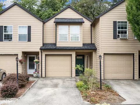 13949 Beavercreek Rd #114, Oregon City, OR 97045
