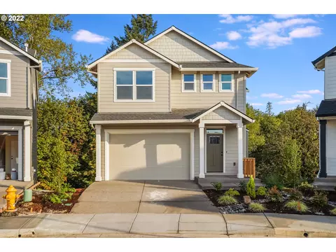 1530 S Camille Pl, Newberg, OR 97132