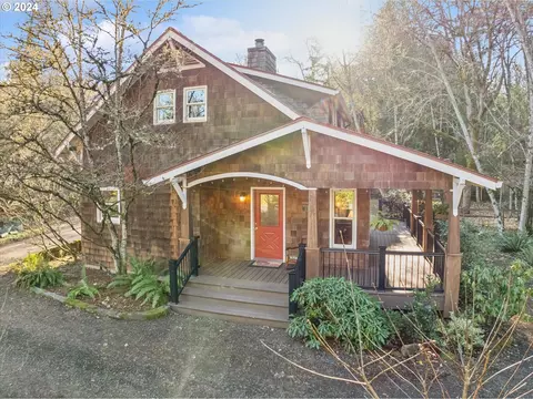 6006 SW Canby St, Portland, OR 97219