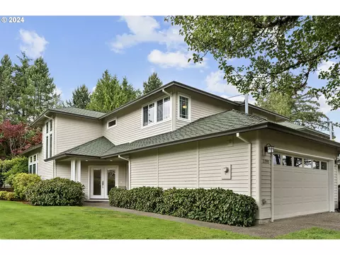 21995 Chelan Loop, West Linn, OR 97068