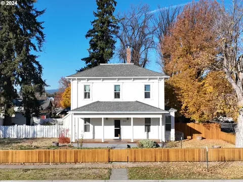 203 W Broadway St, Goldendale, WA 98620