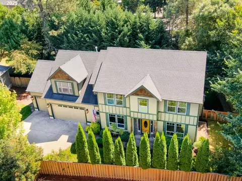 4434 SW Country Club Dr, Corvallis, OR 97333