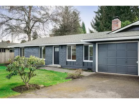 711 NW 119th St, Vancouver, WA 98685