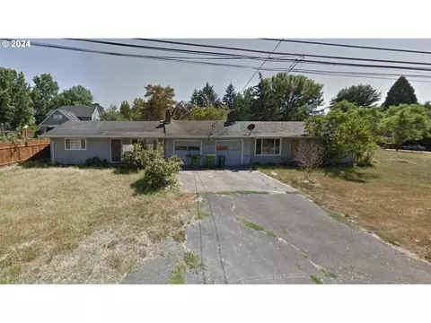8140 SW Oak St, Portland, OR 97223