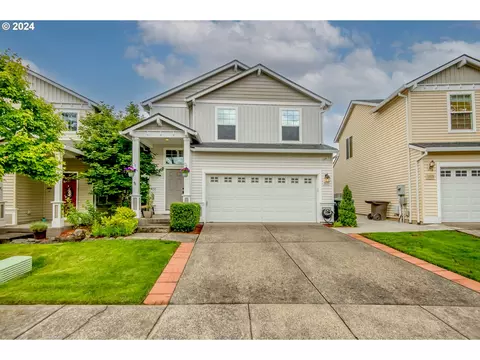 5034 NE Schoeler Cir, Hillsboro, OR 97124