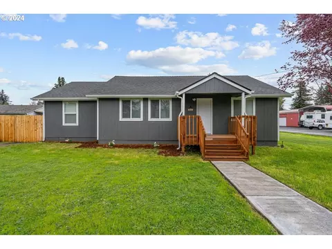 1230 Poplar St, Sweet Home, OR 97386