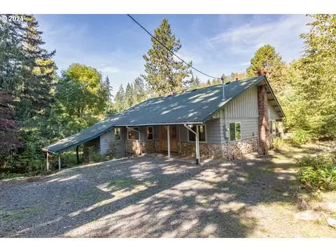 18871 SE Tickle Creek Ct, Boring, OR 97009