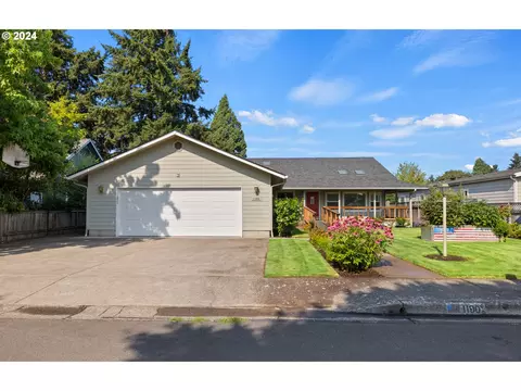 1190 Sheraton Dr, Eugene, OR 97401