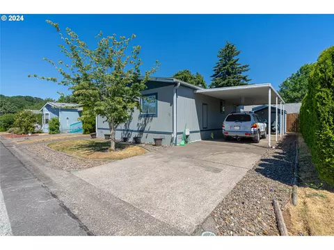 205 Boone Rd SE #12, Salem, OR 97306