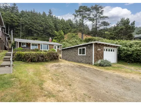 2665 Radar Rd, Oceanside, OR 97134