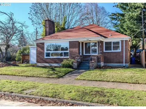 7007 N Knowles Ave, Portland, OR 97217
