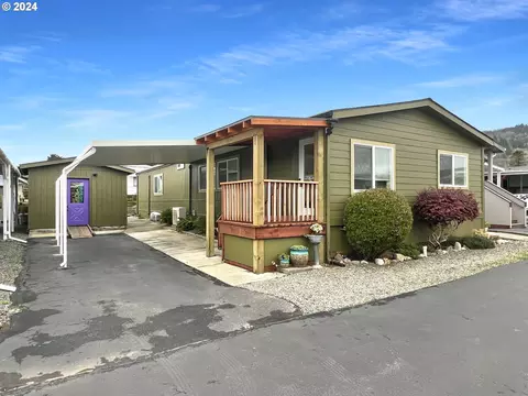 15889 Sunset Strip #43, Brookings, OR 97415