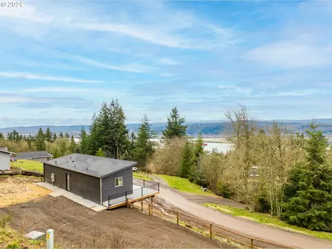 1001 Taylor Rd, Kalama, WA 98625